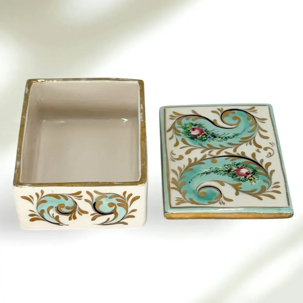 Vintage Italian Hand Painted Jewelry Box Floral Gold Trim Cottage Vanity Decor - Picture 3 of 6
